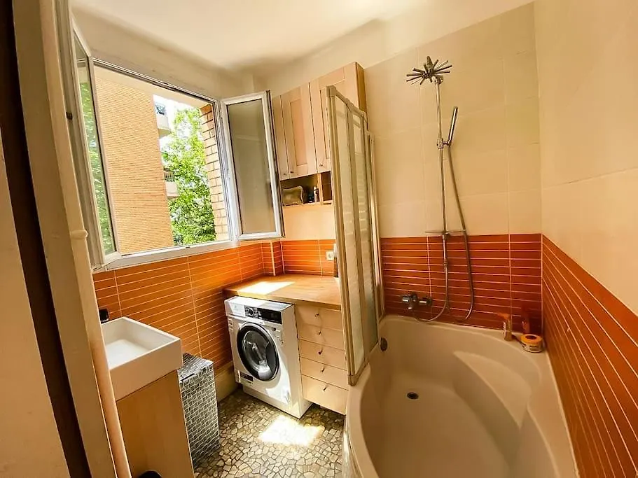 Apartment Le Charming - Parc De La - Canal De L'ourq